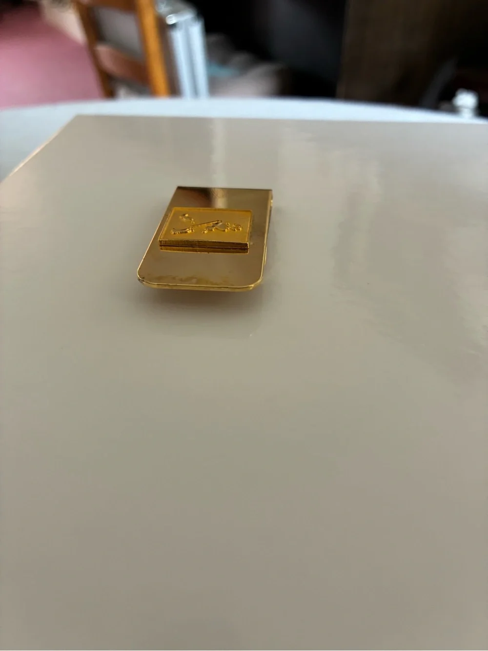 Vintage Gold Money Clip with Runner Emblem - Unbranded